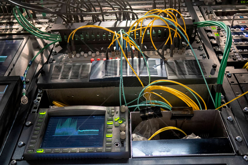 F-TV 接头的实际应用