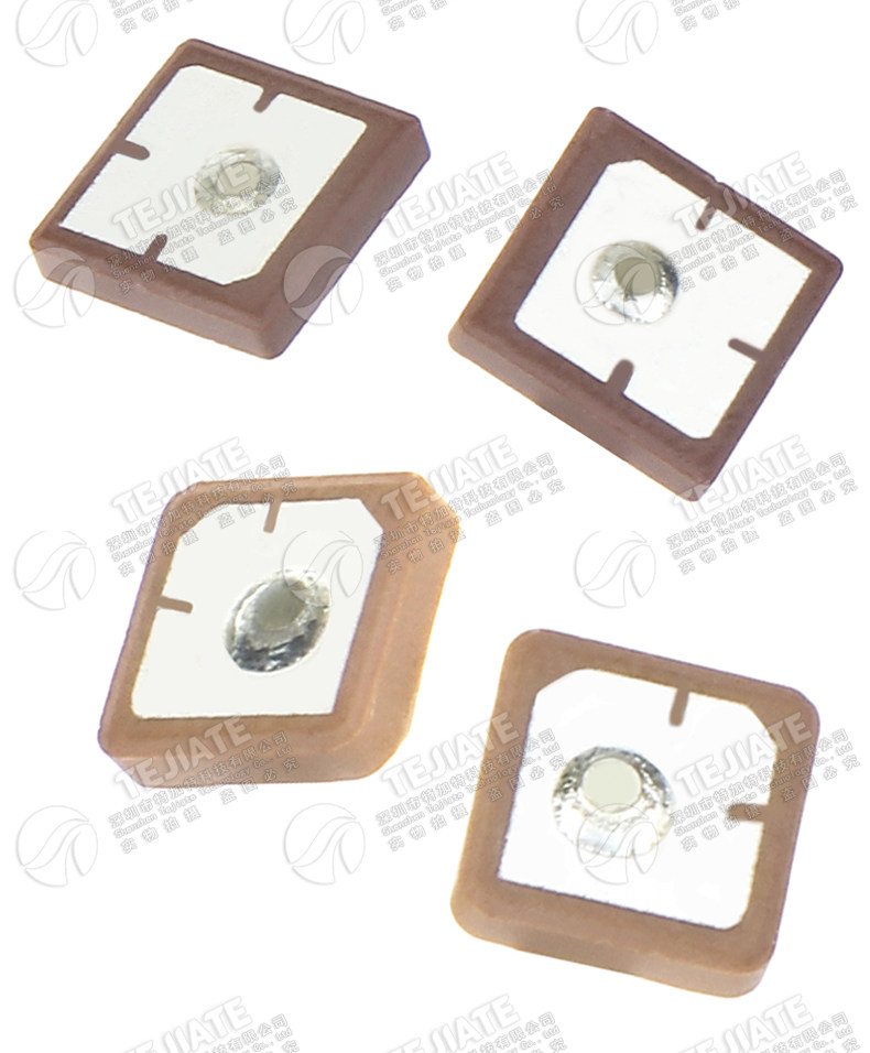 GPS北斗陶瓷贴片天线25*25/18*18 1575M定位导航双模内置无源天线