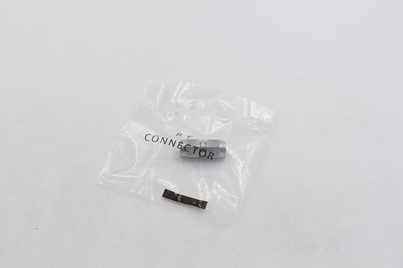 毫米波转接器 1.85/3.5-JJG微波射频头1.85MM公转3.5MM公DC-26.5G